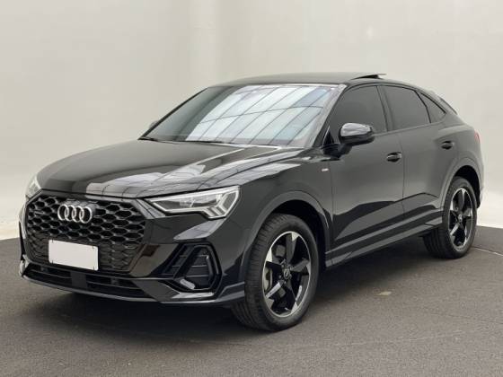 AUDI Q3 2.0 40 TFSI GASOLINA SPORTBACK PERFORMANCE BLACK QUATTRO TIPTRONIC